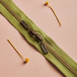 Brass Matcha Leaf Double Slider Zipper - 40 cm