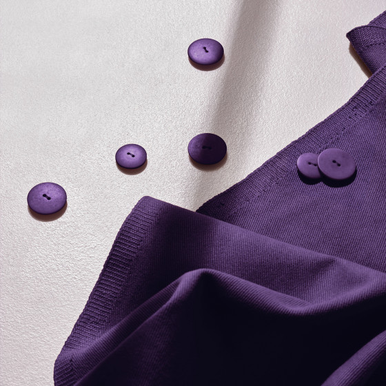 Tissu "Gabardine Majestic Purple"