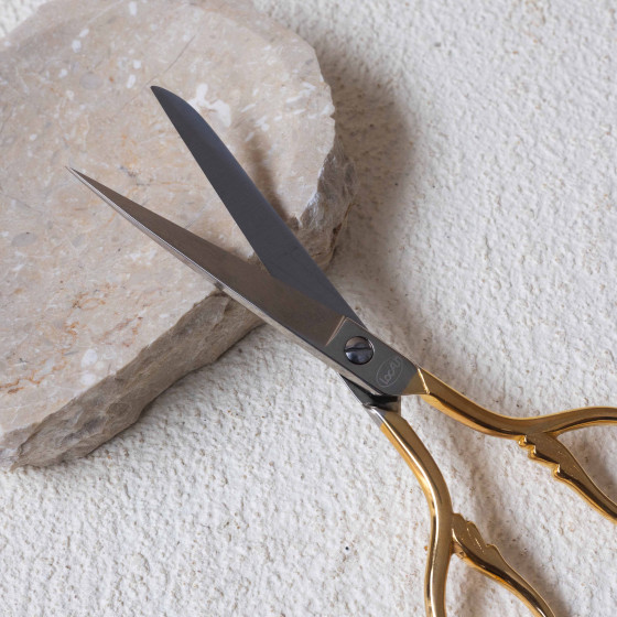 Sewing scissors with flat golden blades - 15 cm